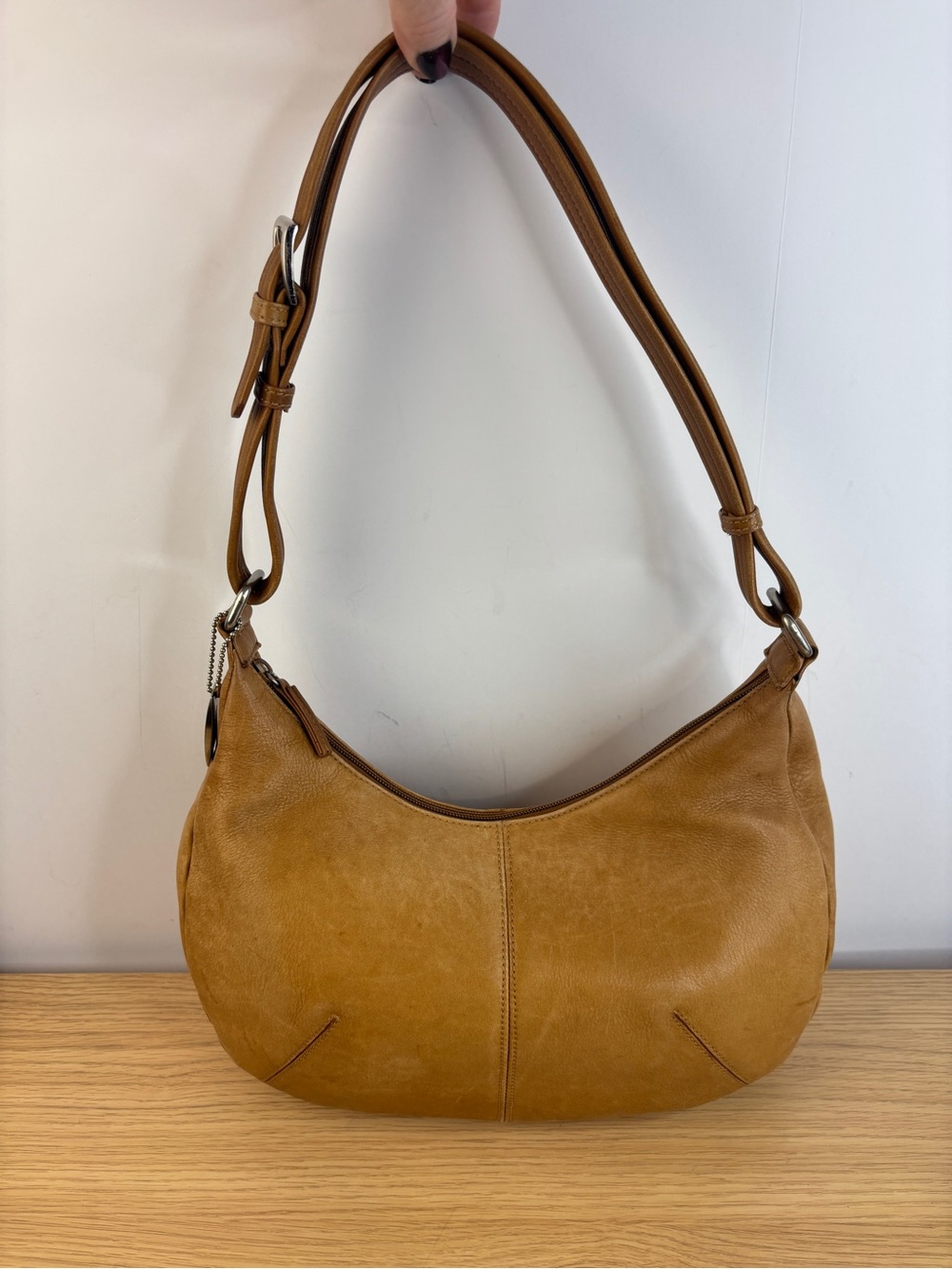 Vintage Tignanello Brown Camel Color Leather Crescent Hobo